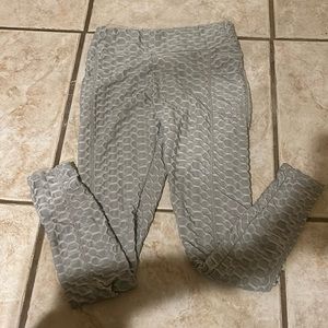 Grey “tiktok leggings” very comfortable